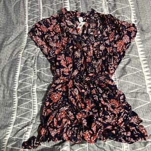 Old Navy women’s wrap shirt